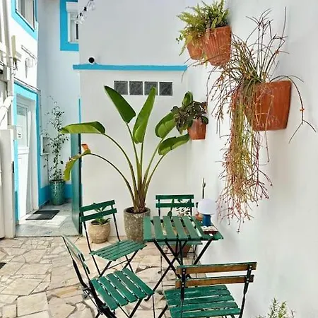 Duplex Lx Factory 2 Bedroom - Patio - Free Parking Appartement