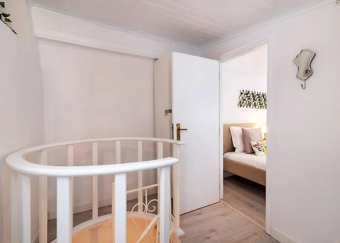 Duplex Lx Factory 2 Bedroom - Patio - Free Parking