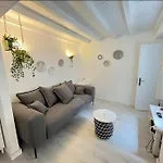 Duplex Lx Factory 2 Bedroom - Patio - Free Parking