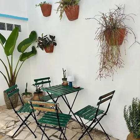 Duplex Lx Factory 2 Bedroom - Patio - Free Parking * 리스본